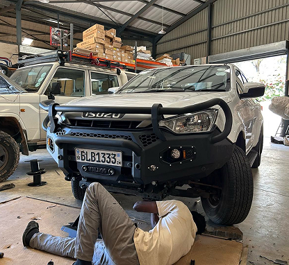 4x4 UPGRADES & FIT-OUTS