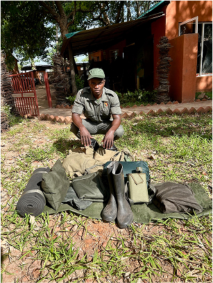 UNIFORM SUPPLY